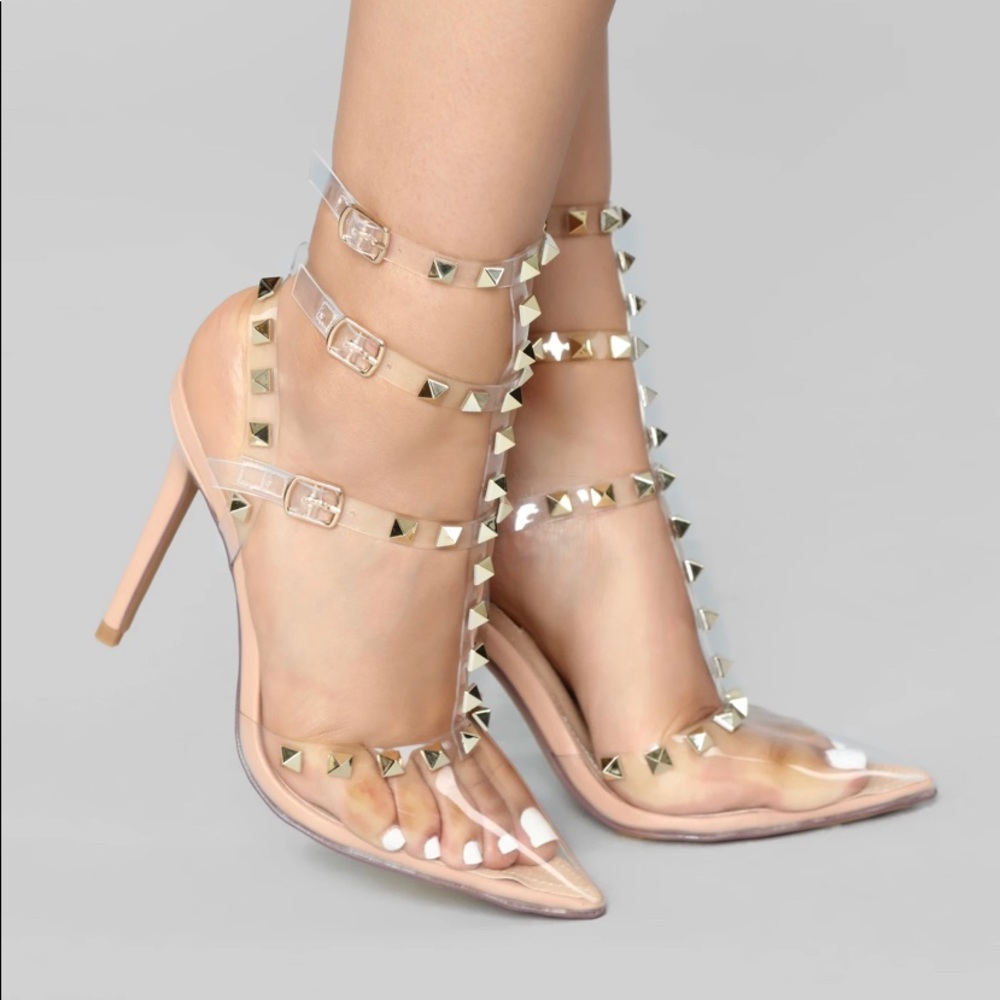 Fashionnova Cleary a stud pump nude size 10 nib